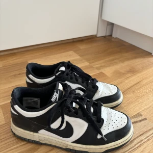 Air Jordan 1 - Använt skick, behövs tvättas 