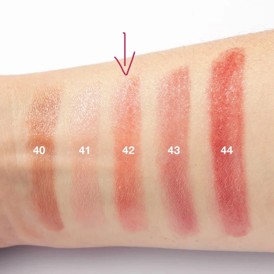 Glossy Balm — 42 Sweet peach - 90