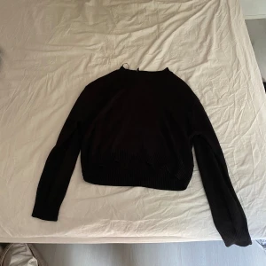 Stickad tröja - från HM storlek XS