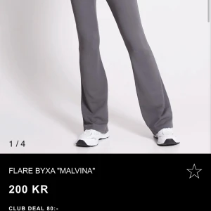 Yoga pants - Säljer dessa jättesnygga nya yoga pants för dom va för stora