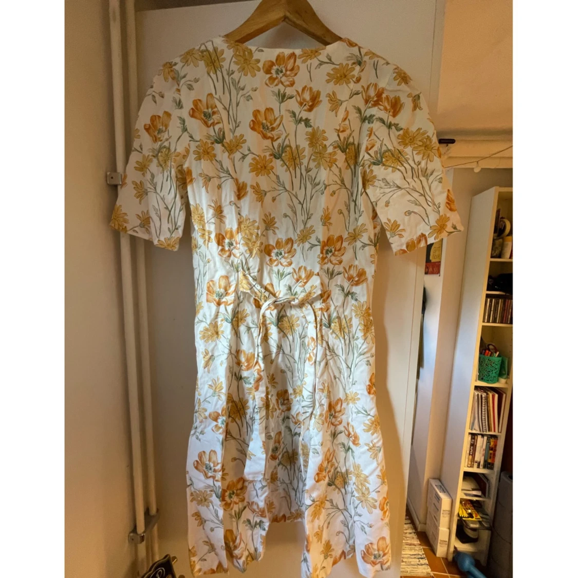 Blommig klänning - 90