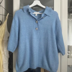 stickad tröja - bara använd några gånger!