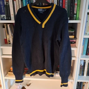 Stickad tröja från Polo Ralph Lauren - Fint skick