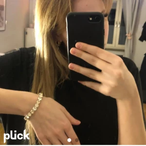 Carolina svidboms armband  - Säljer denna jätte fina Carolina svidboms armband 💕