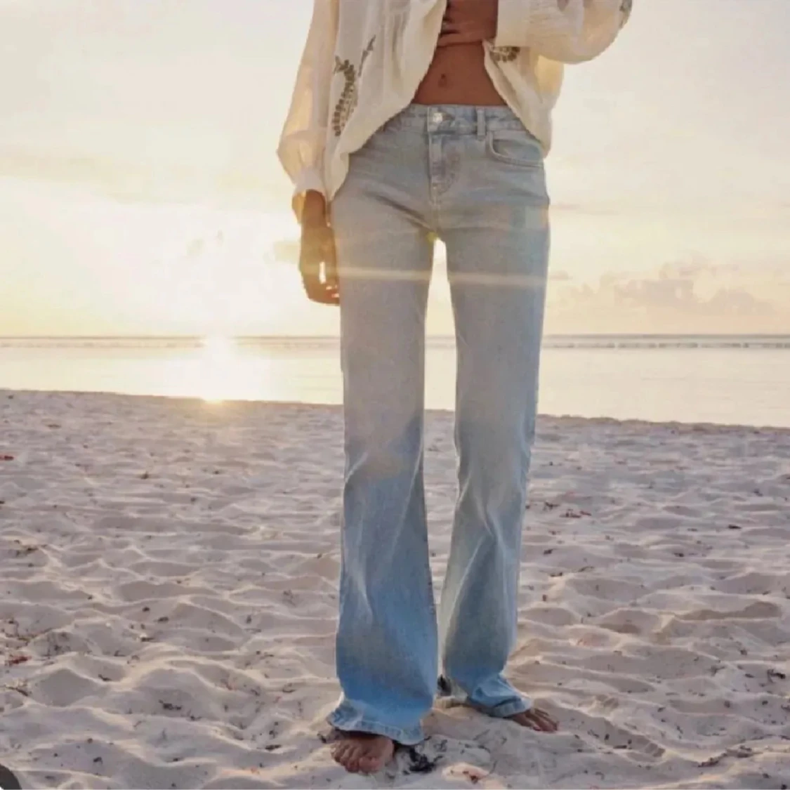 Lågmidjade zara jeans - 90