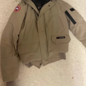 Canada goose jacka dam - Äkta canada goose jacka❤️