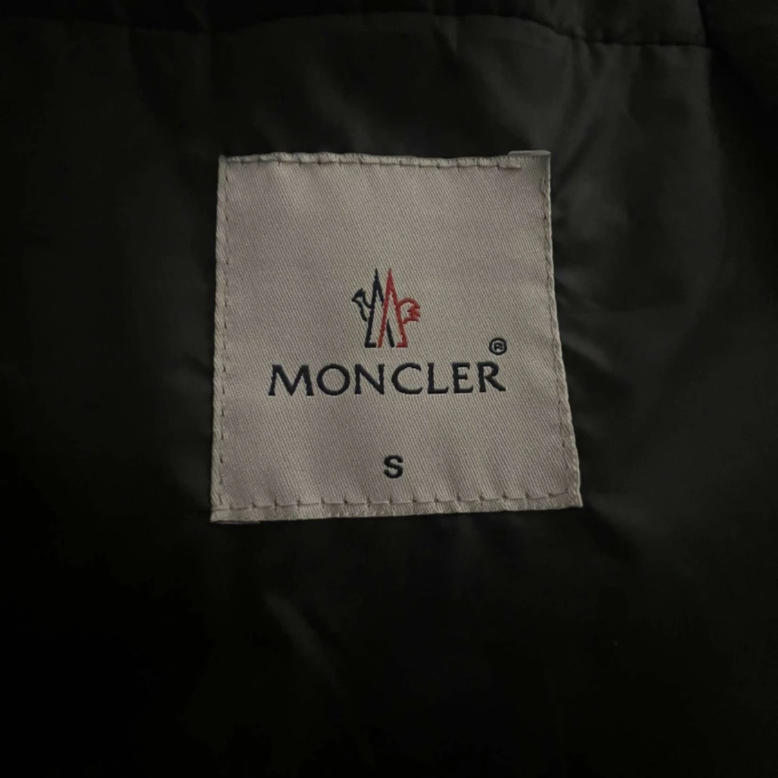 Moncler - 90