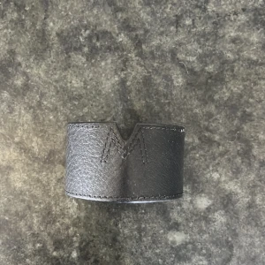 Armband - Säljer dehär armbandet från Marville Man kan skjustera det själv och är välldigt praktigst