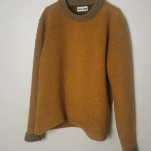 Séfr Séfr Ulltröja  - Stilig herrtröja i stl L, försiktigt använd så den är nästan som ny. 