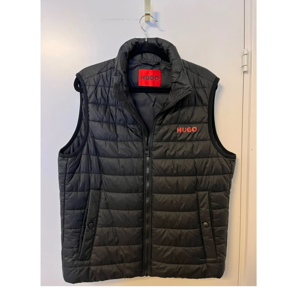 Hugo boss väst - 90