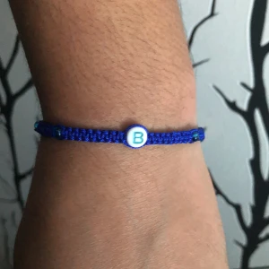 isaac  - para ber si me pueden ayudar porfabor  