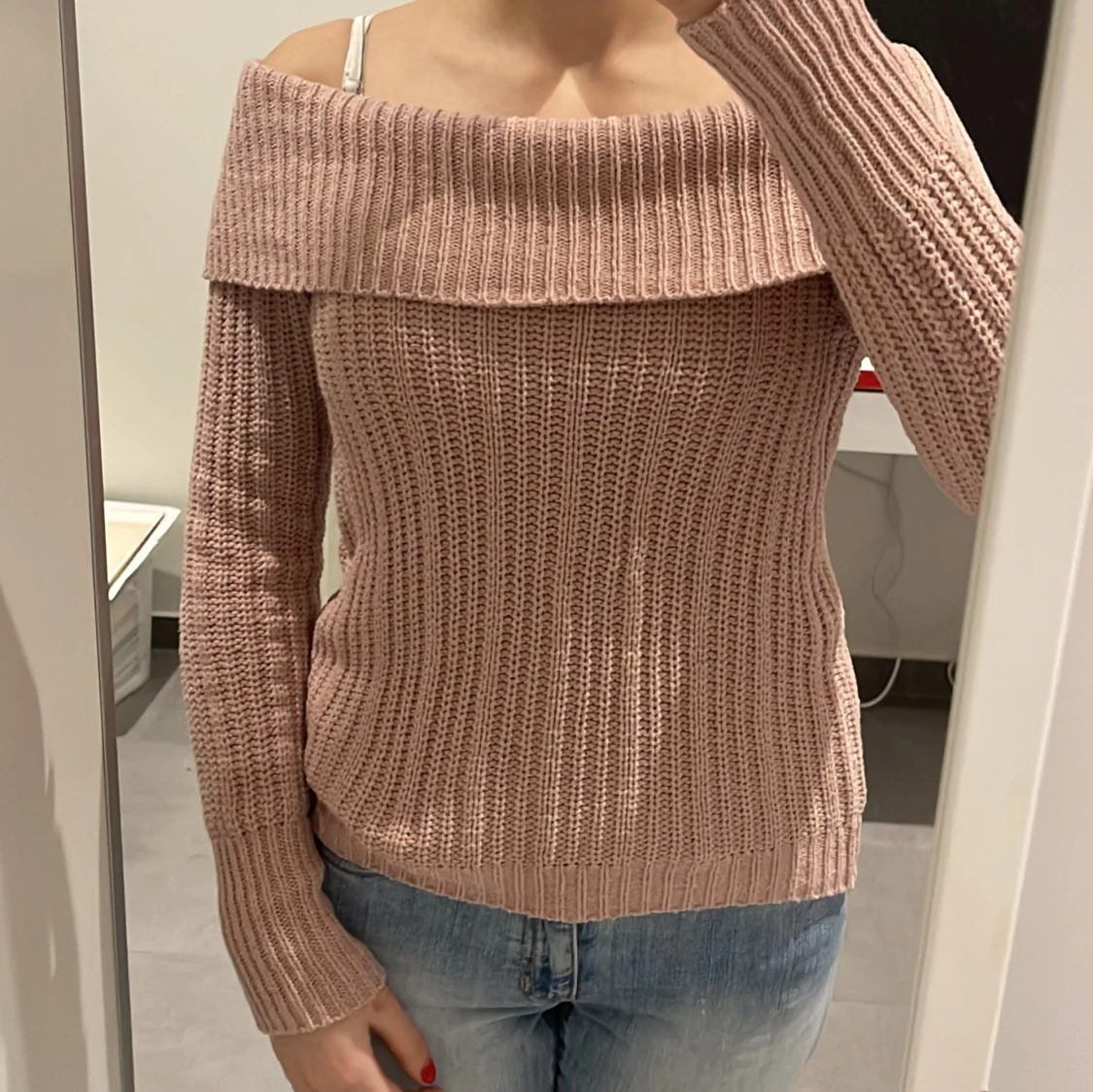 Rosa stickad tröja  - 1