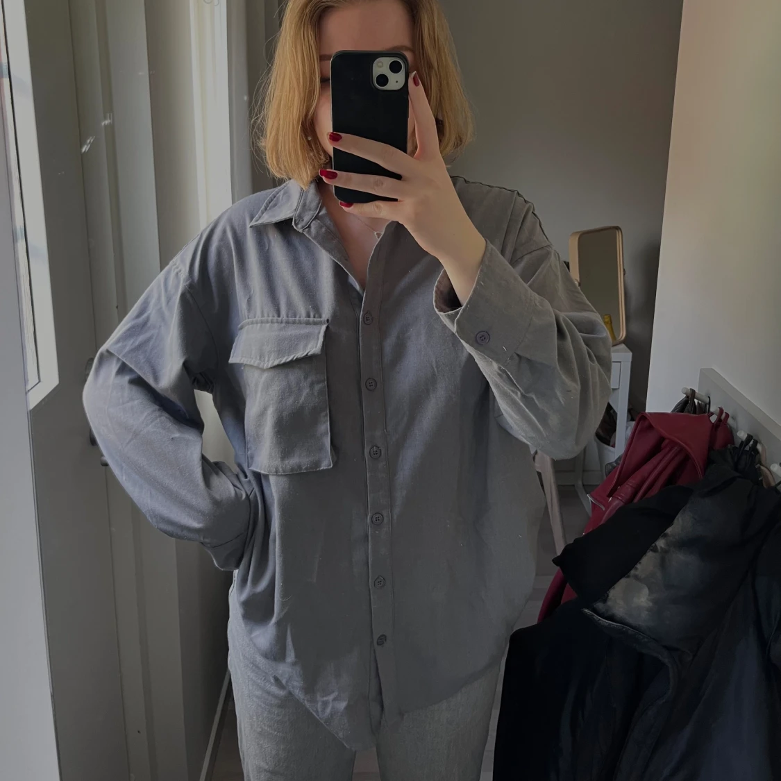 Grå skjorta - 90