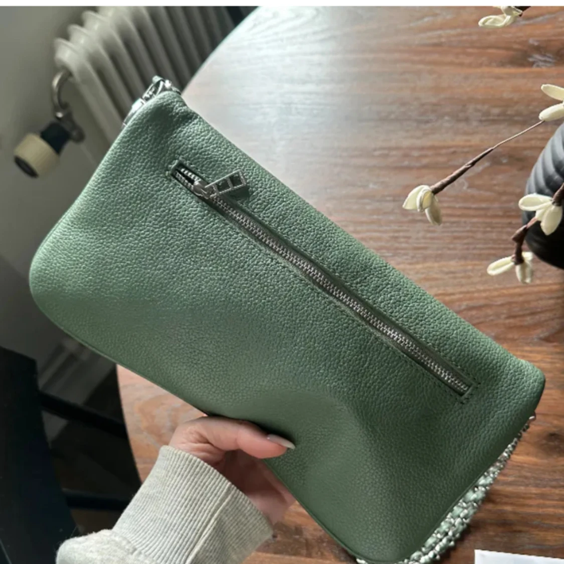 Zadig & Voltaire väska  - 93