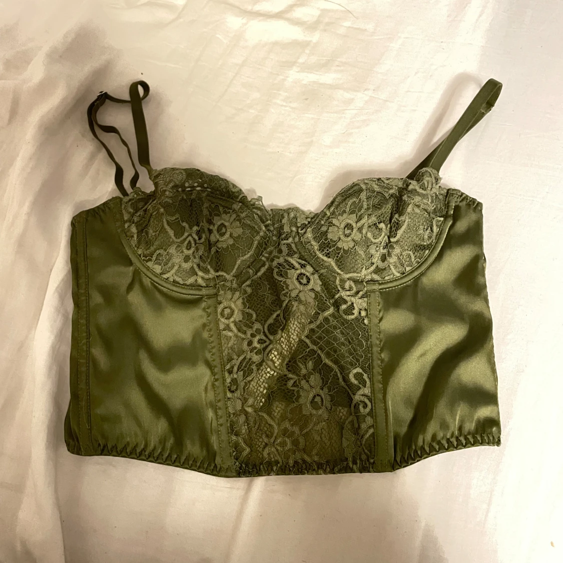 Grön korsettopp - 90