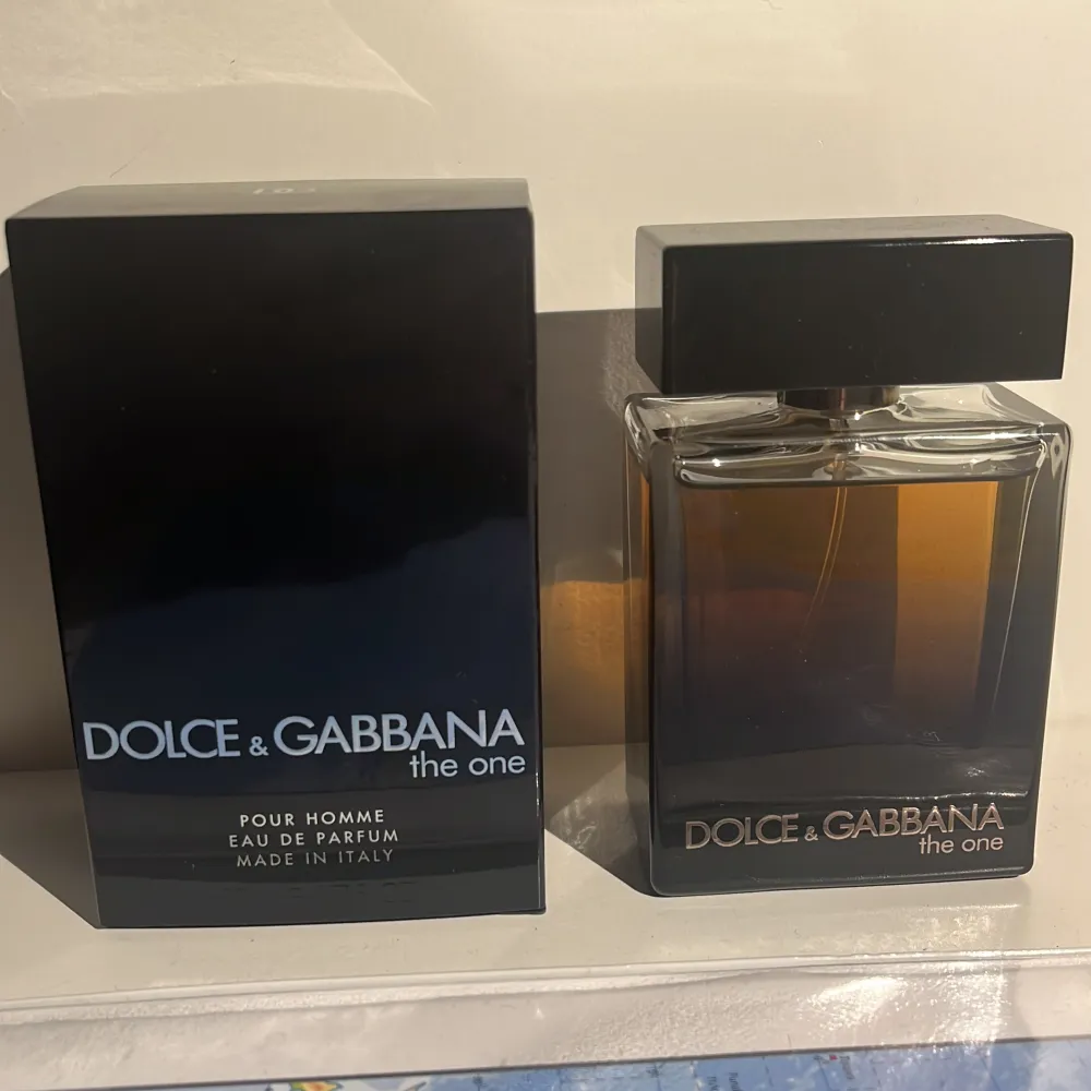 Dolce Gabbana The One EDP. 48 av 50ml kvar. Kom med prisförslag. Byter endast mot parfymer från Niche4all. . Parfym.