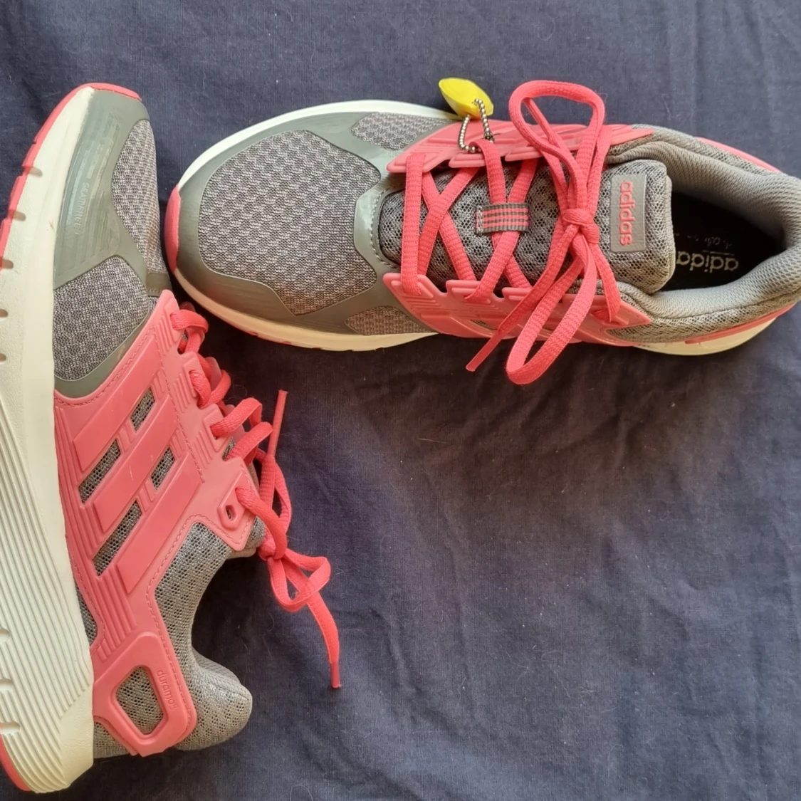 Adidas Skor helt ny  - 90