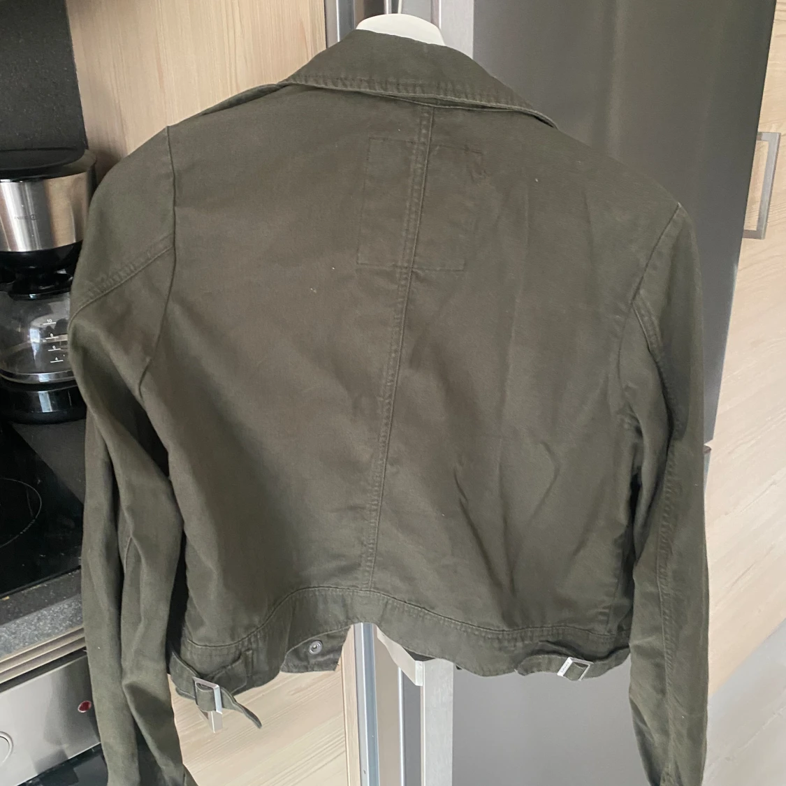 Militärgrön jacka  - 91