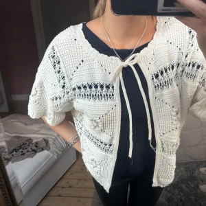 Kofta - Säljer denna populära kofta frön zara, i storlek small. Använd fåtal gånger.