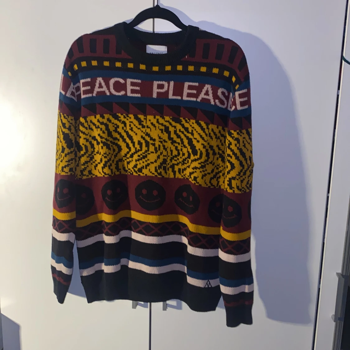 Peace please vailent sweater