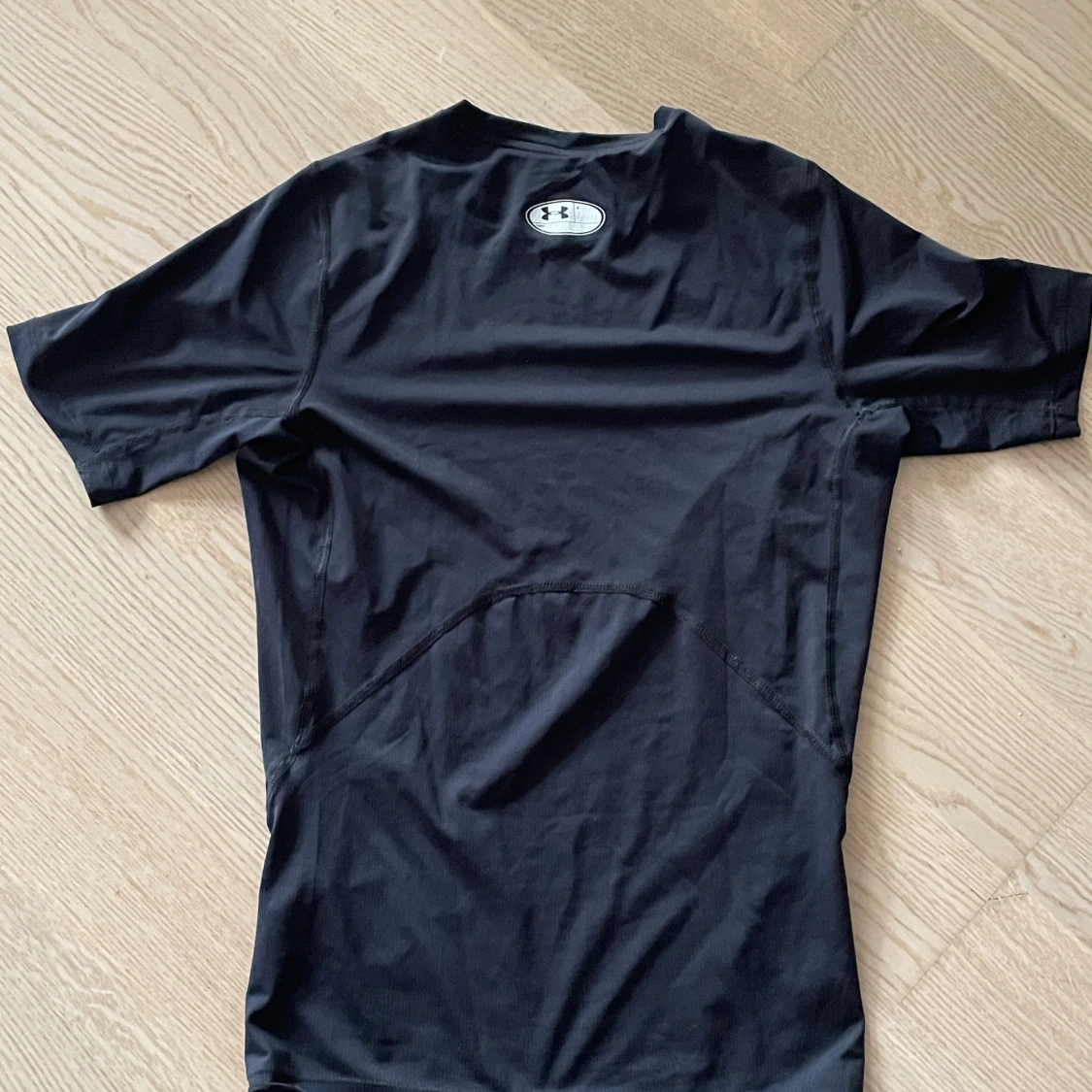 Under Armour compression shirt - 90