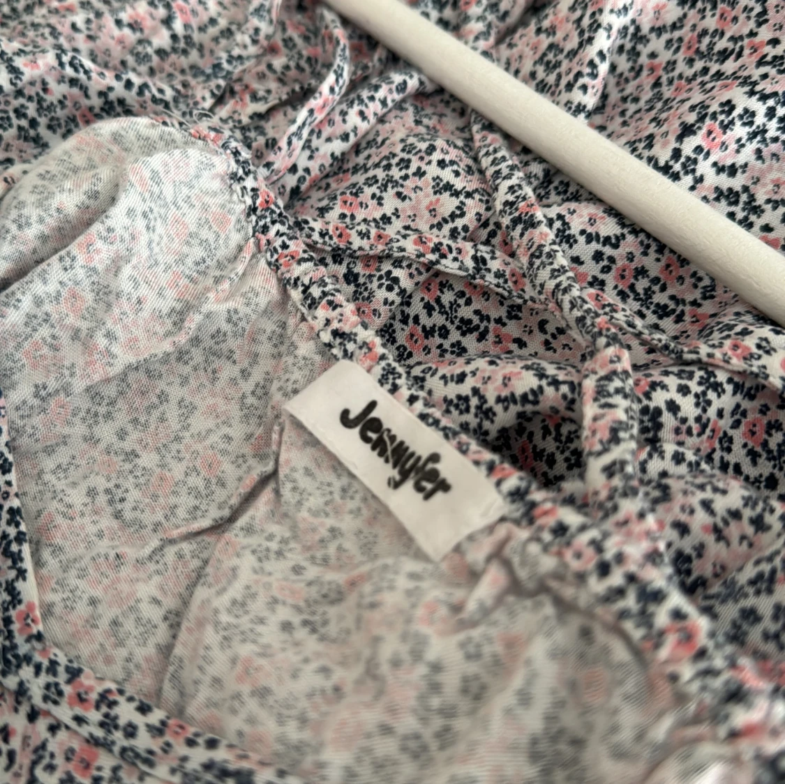 Blommig klänning  - 91