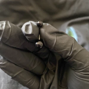 Navel piercing  - Oanvänd navel piercing  Kan skickas med frimärke 18kr🥰