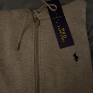 Ralph lauren polo tröja  - Riktigt bra skick Skön, snygg och billig