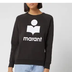 Jätte fin tröja från Isabel marant! Säljer då jag inte andvänder den så mycket (vill få såld snabbt därmed priset.) Fint skick lite skada vid trycket som förekommit vid tvätt. (Skriv för mer bilder) pris kan diskuteras!💗 (orginal pris cirka 3000kr)