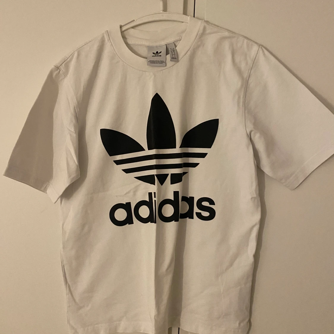 Adidas tröja 