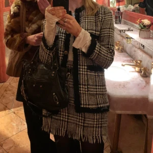 Set zara - Säljer detta set från zara i strl s! Bara använt en gång! 