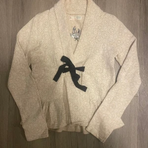 Kofta OddMolly  - Sparsamt använd! 