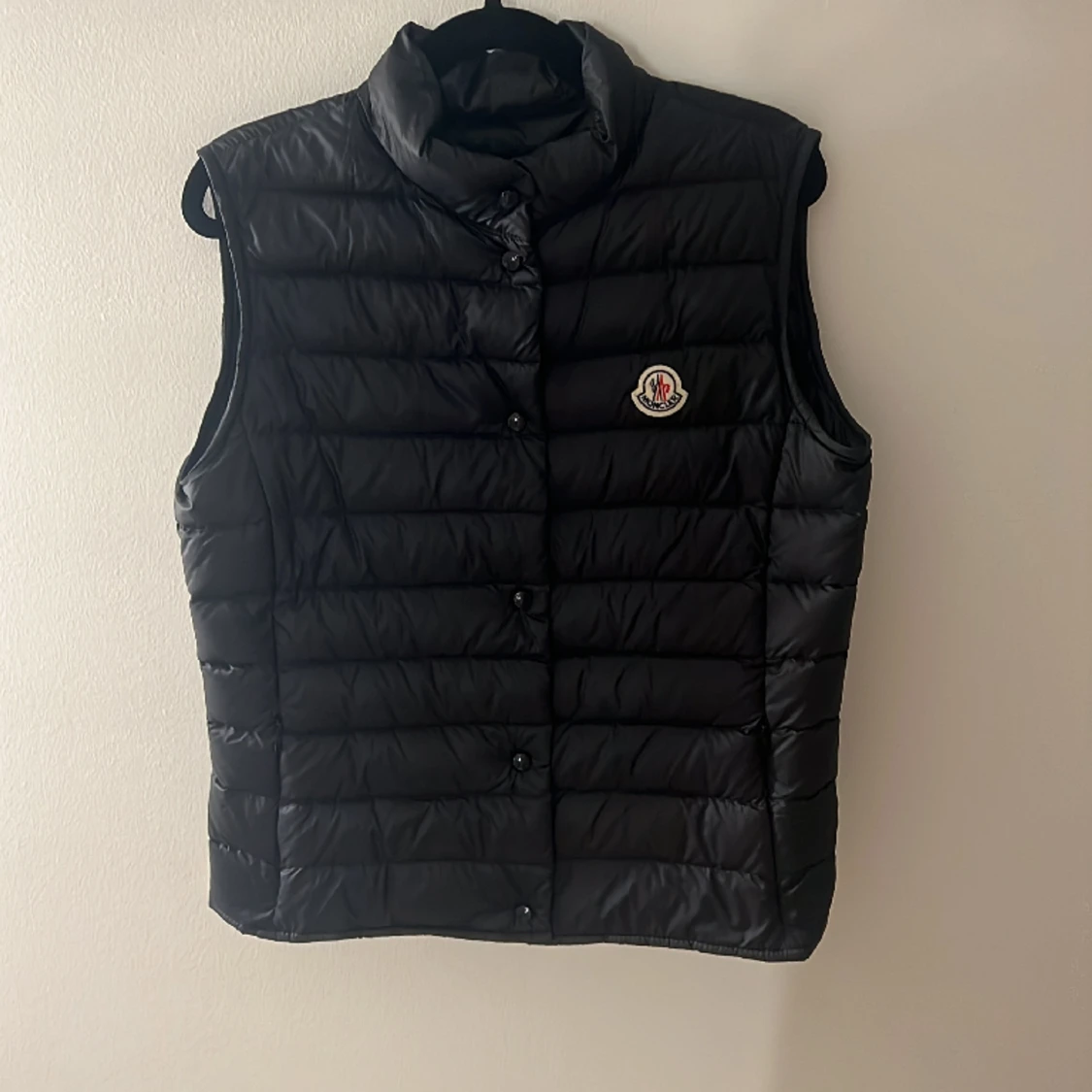 Moncler väst 
