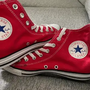 äkta röda converse 