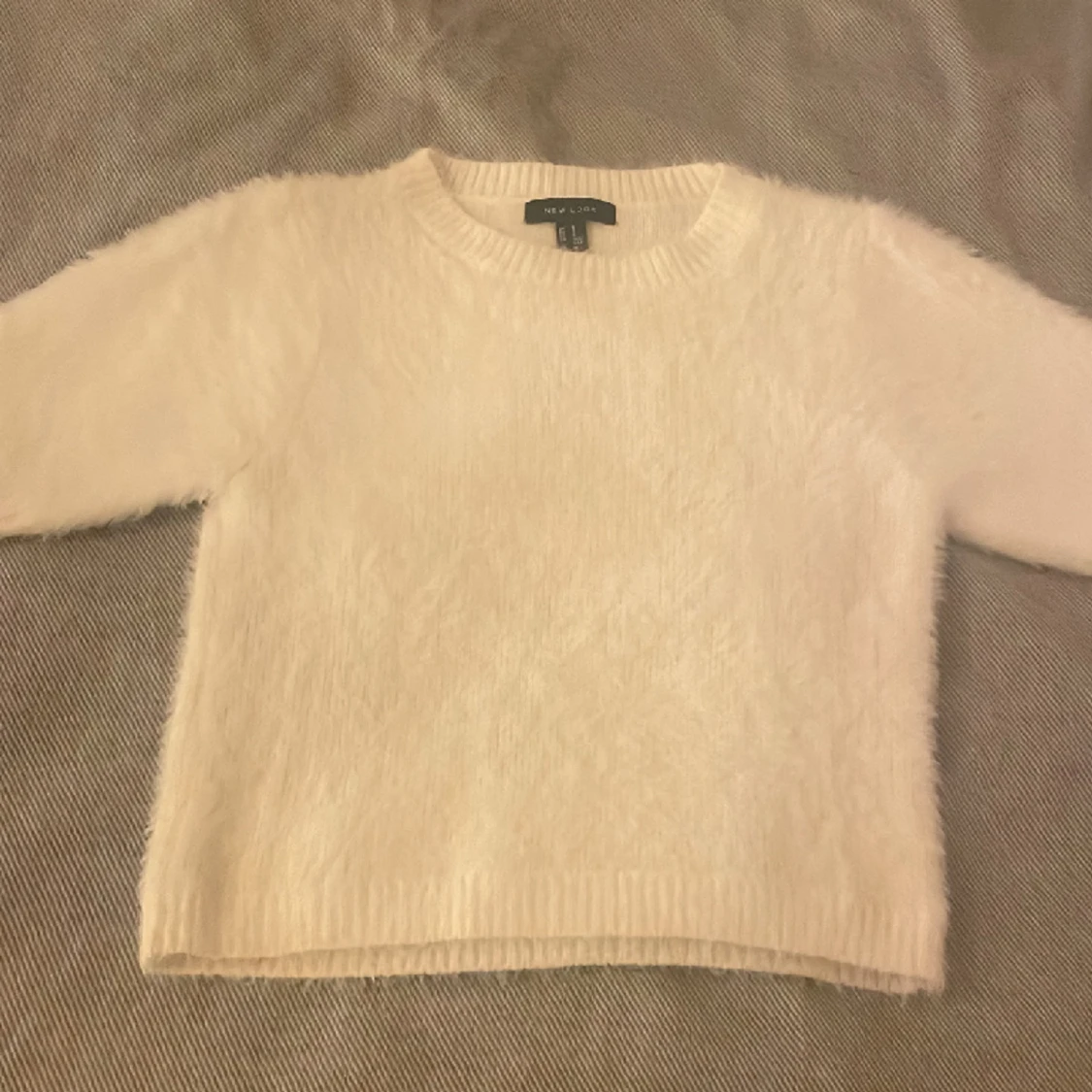 Trekvartsärmad tröja med päls - 90