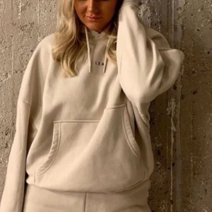 Lxa hoodie - Säljer denna snygga slutsålda hoodien från lxa, jättebra skick 💛 Säljes vid bra bud🙌🏼