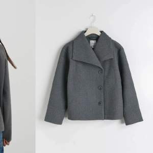 säljer denna gråa fina kappan från Gina Young! Storlek 170 och inte använd någon gång. Säljer för vill köpa i en annan färg 💕 