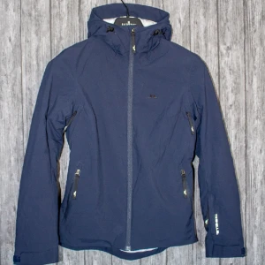 JL Starling Jacket - J.Lindeberg Skidjacka. oanvänt med alla tags. 