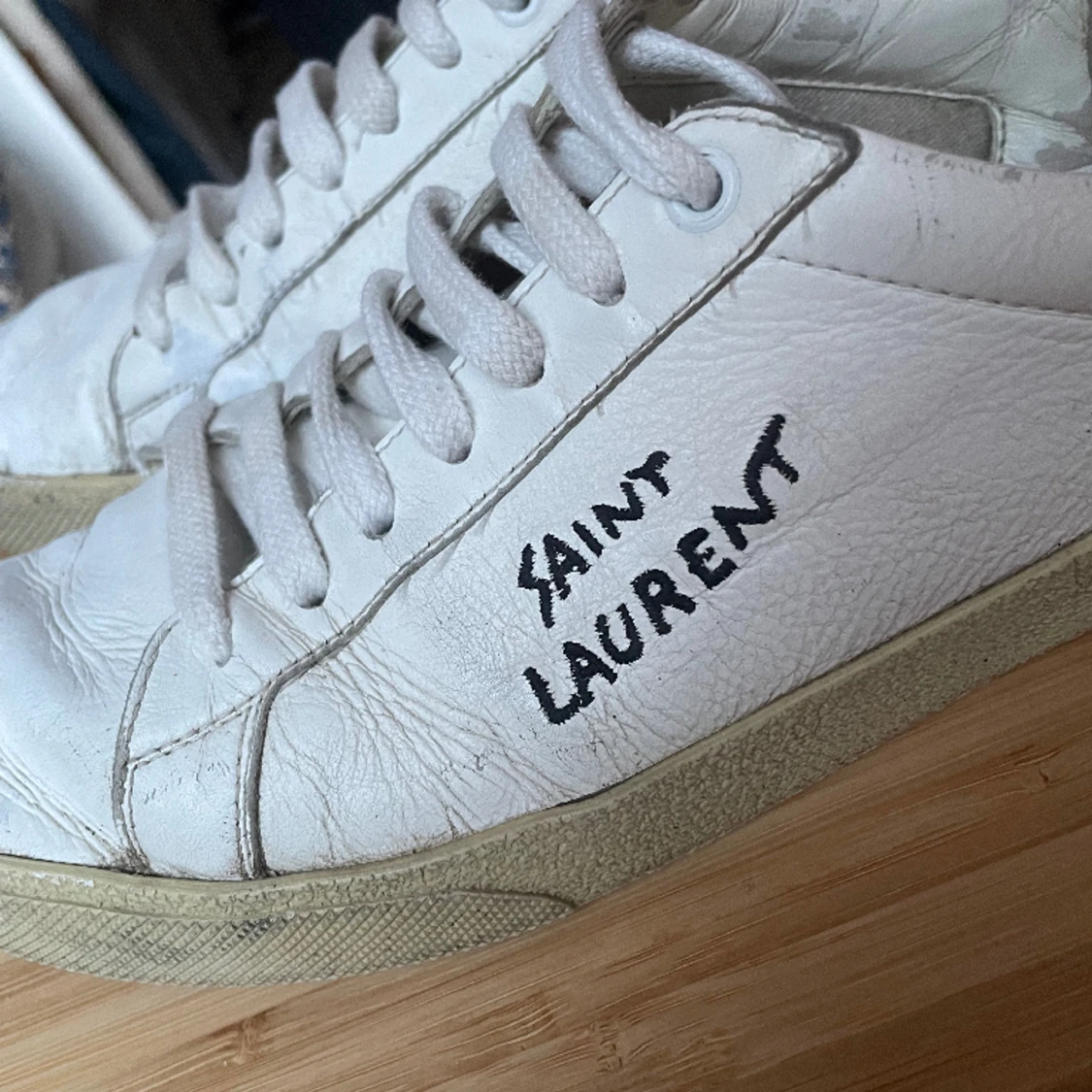 Ysl sneakers  - 90