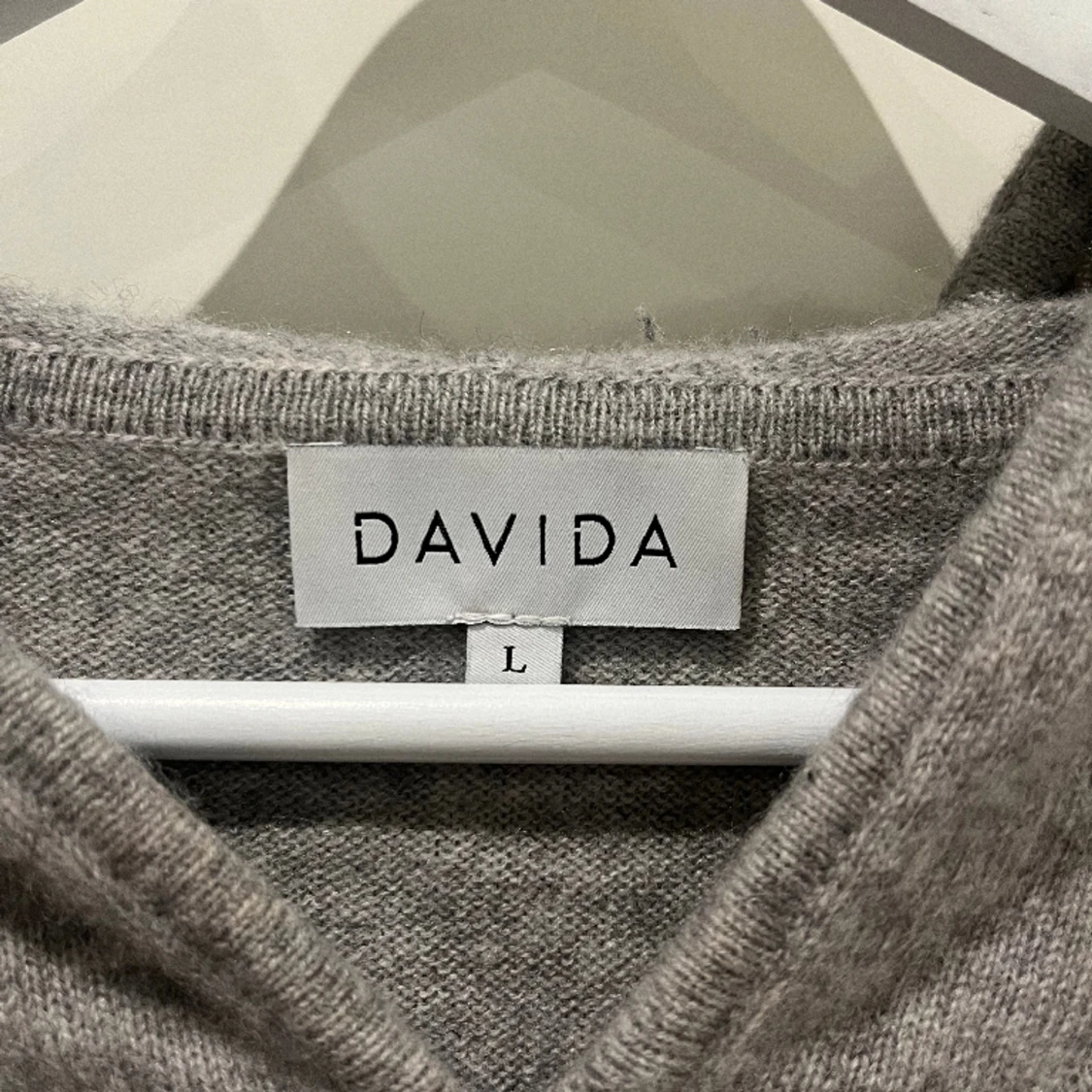 Cashmere hoodie - 91