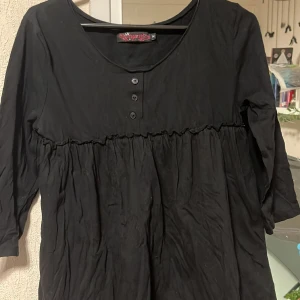 Söt tröja  - Sparsamt använd 