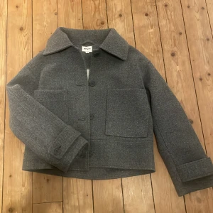 Kappahl kappa - Kappahl kappa, bra skick. Använd 1 gång