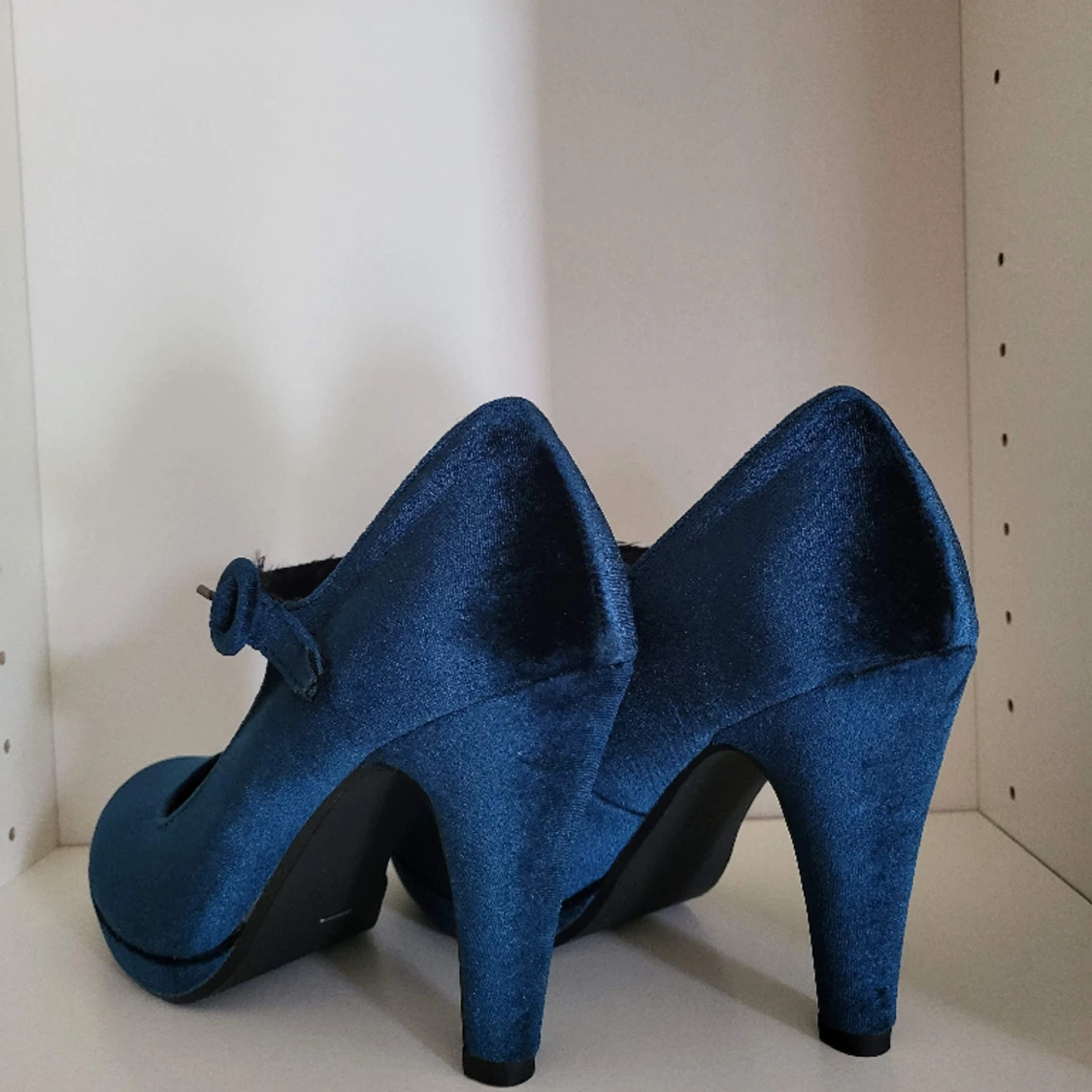 Marco Tozzi velvet pumps  - 90