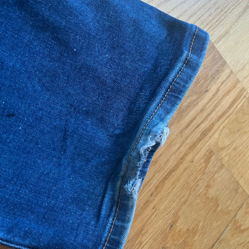 Lowrise bootcut Ltb jeans blå💕 W26 L34 Lite slitage vid foten (bild 3) annars bra kvalité!. Jeans & Byxor.