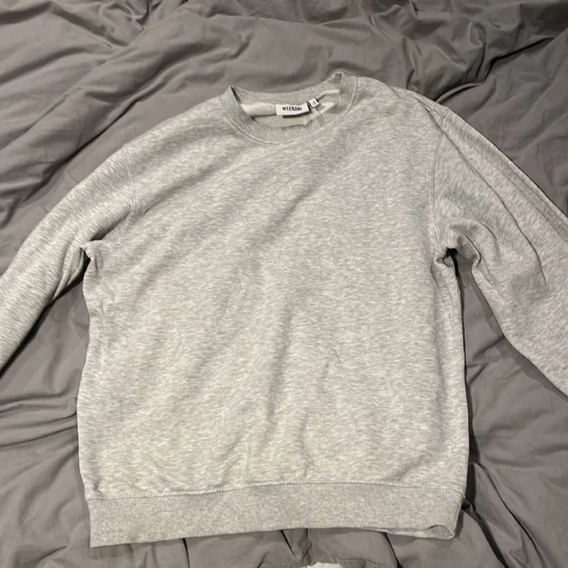 Weekday sweatshirt grå