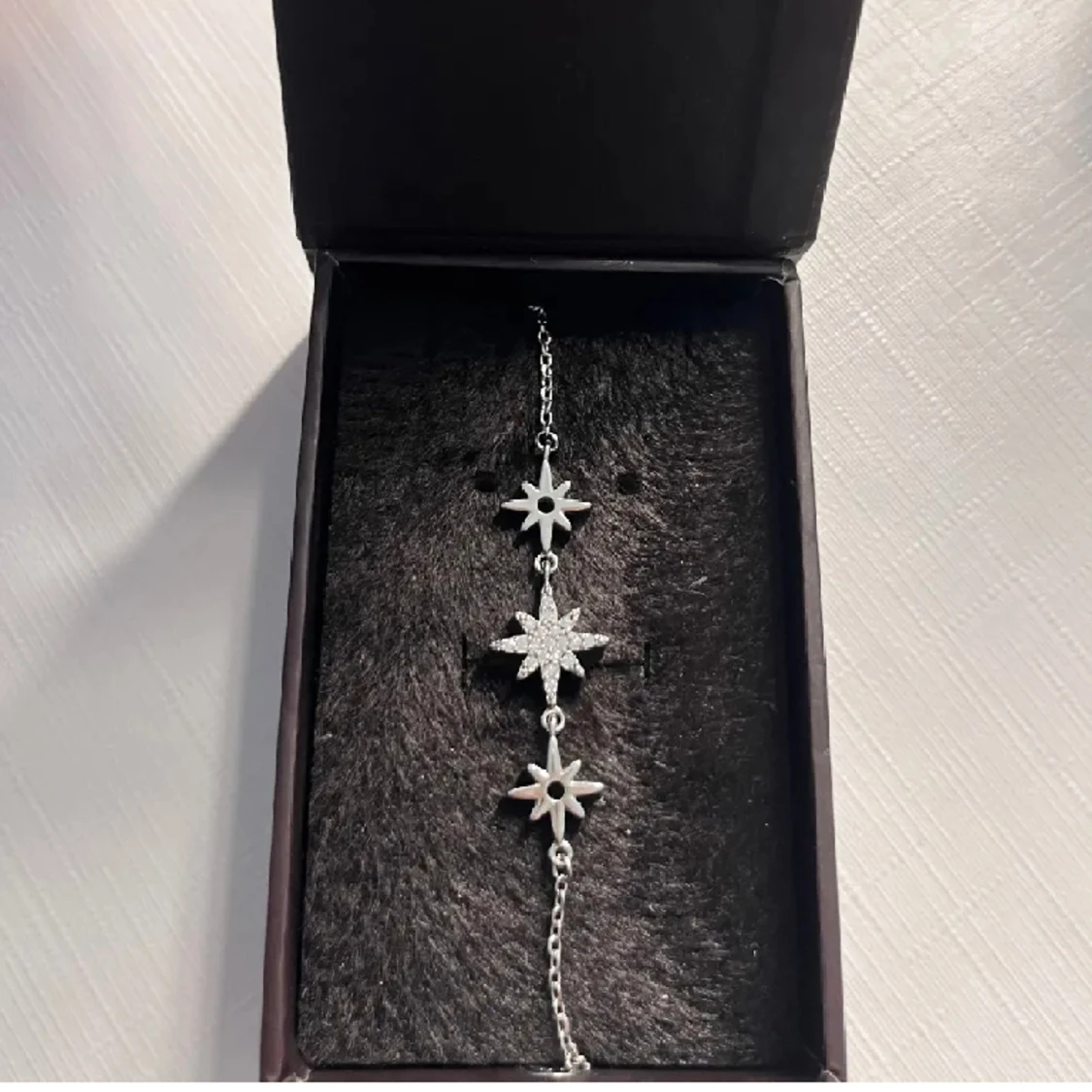 Nytt armband i äkta silver säljes✨