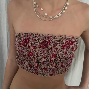 Topp - Jättesöt pytteliten topp från Urban outfitters💓💓