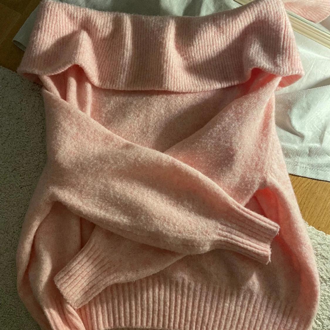 Rosa of shoulder  - 90