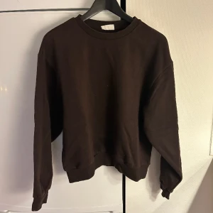 Tröja - En super fin tröja ifrån Gina Tricot 