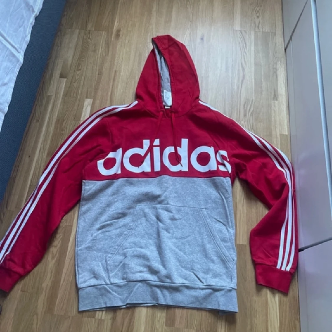 Tröjor peak och adidas  - 91